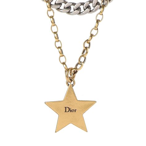 dior star necklace.